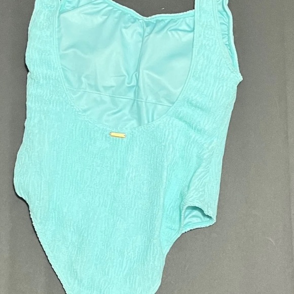 Watercolors- THE ARUBA - LUXE CRINKLE STRETCH ONE PIECE - Picture 5 of 6